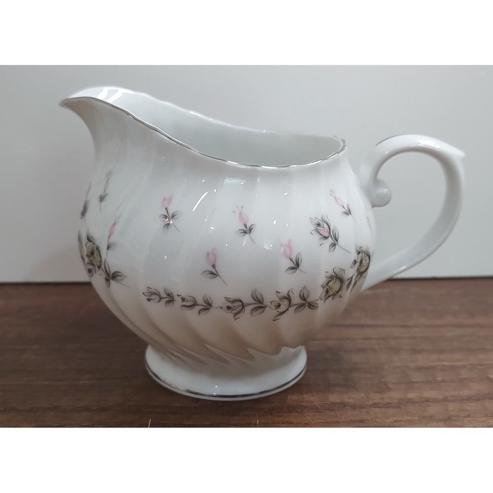 Style House PICARDY Platinum Ring 10 Oz Creamer Vintage Mid Century S10